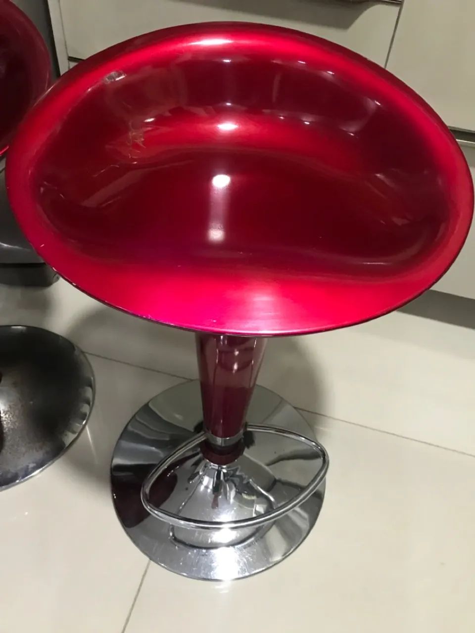 Kit com 2 banquetas giratórias64386068636801122