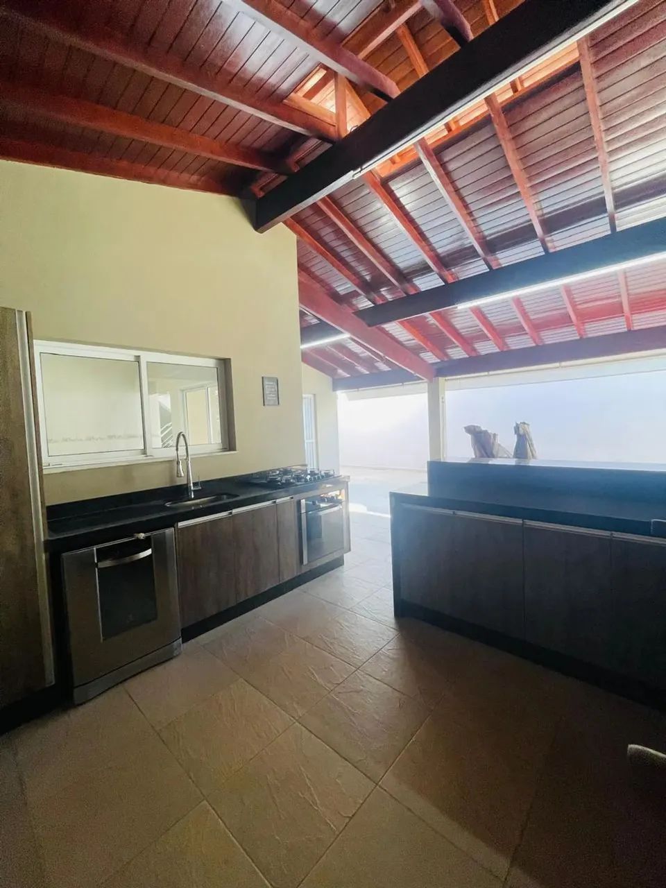 Condomínio Ibiti Royal - Sobrado com 220 m² Semi Mobiliado - Foto 5