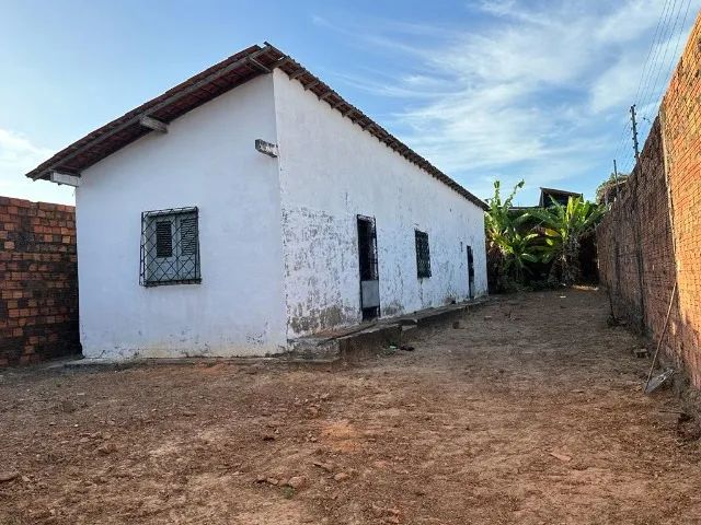 quitinetes e terreno amplo