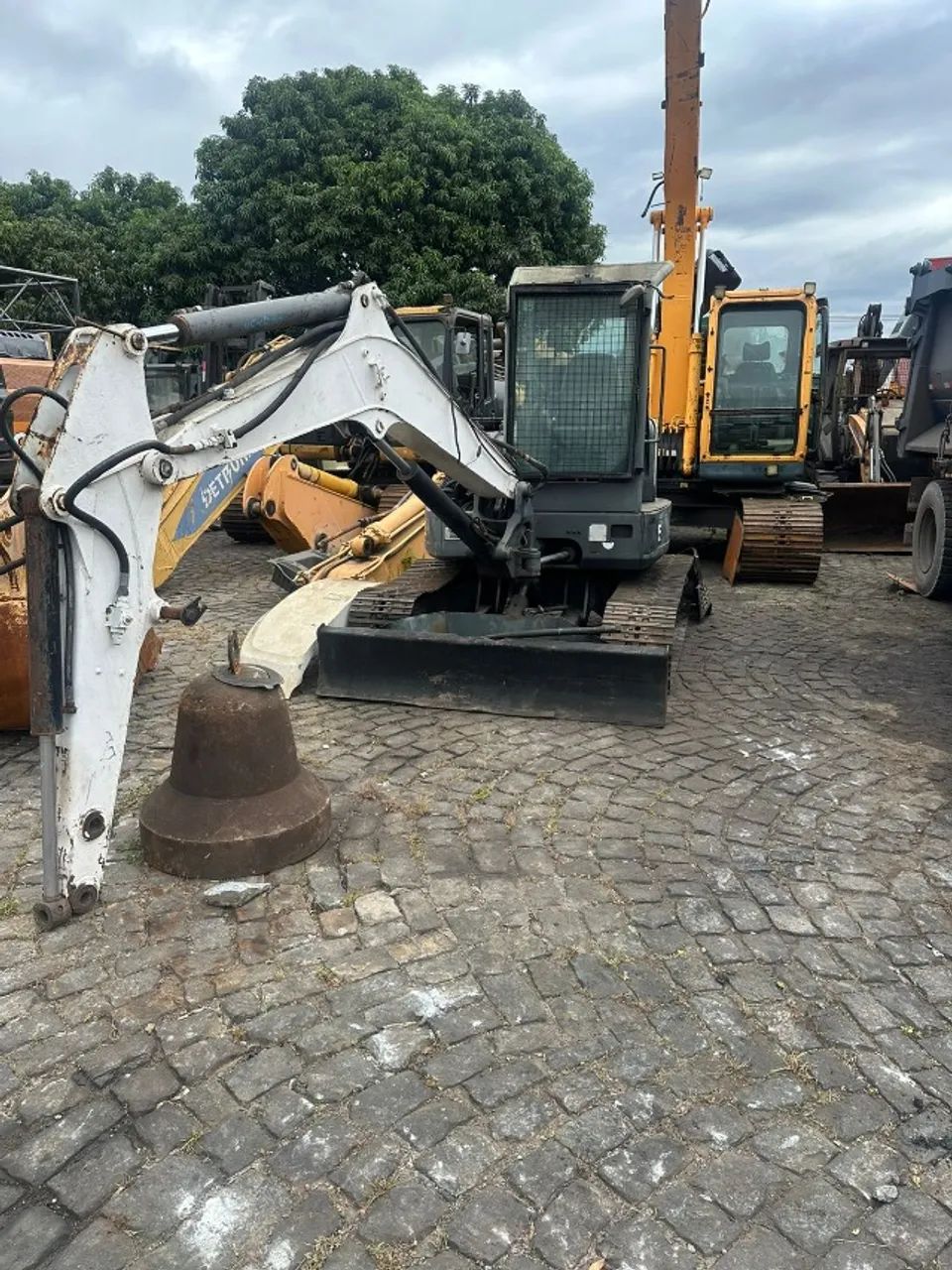 Mini-Escavadeira Bobcat E45 2013 - Foto 4