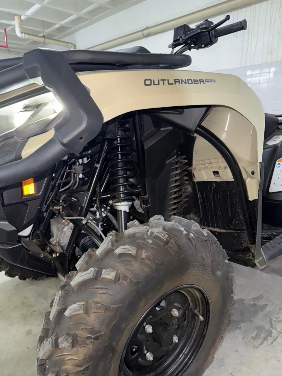 QUADRICICLO CAN AM PRO OUTLANDER 2026
