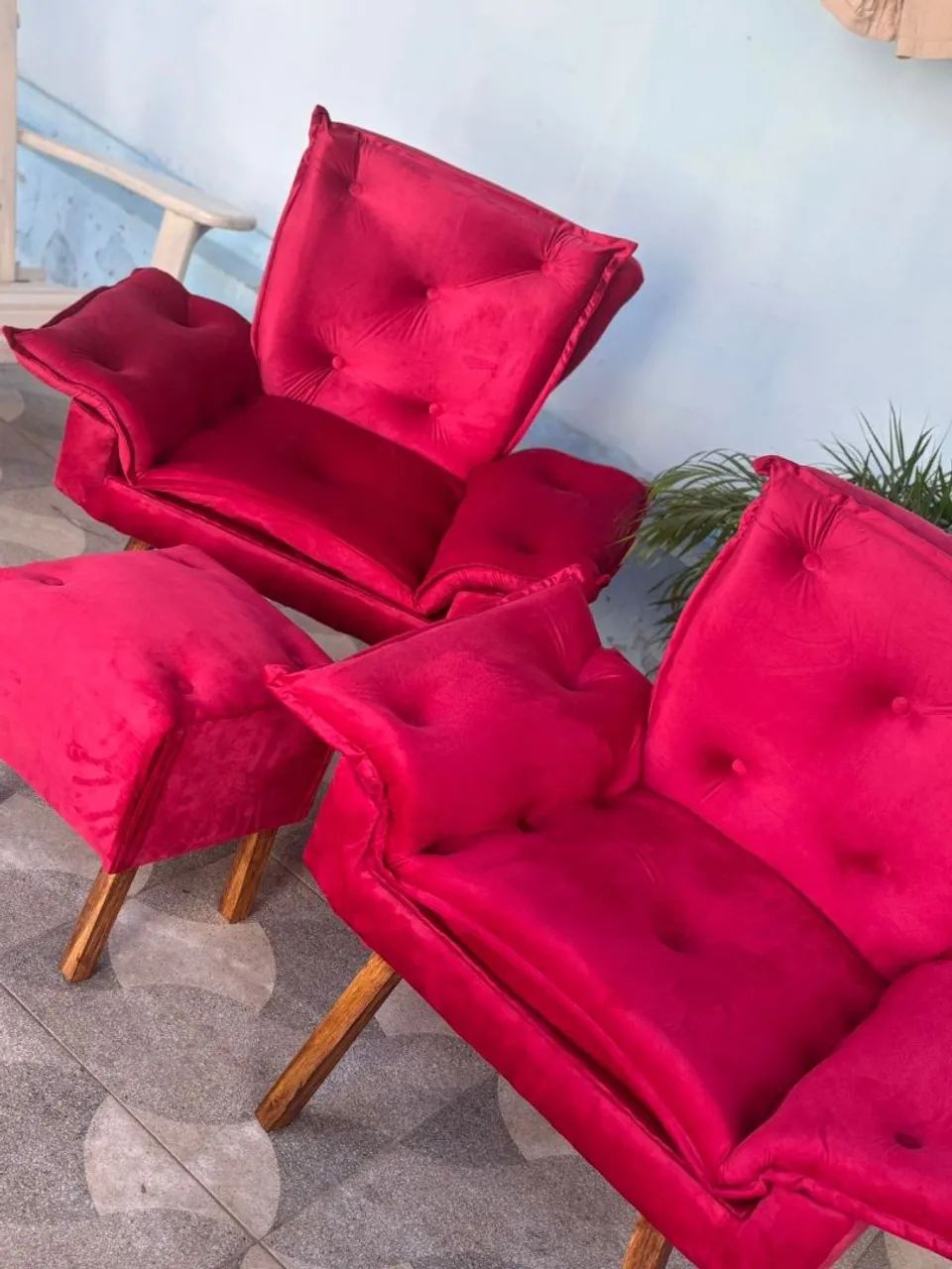   Poltronas e Puff em Veludo em todas as cores