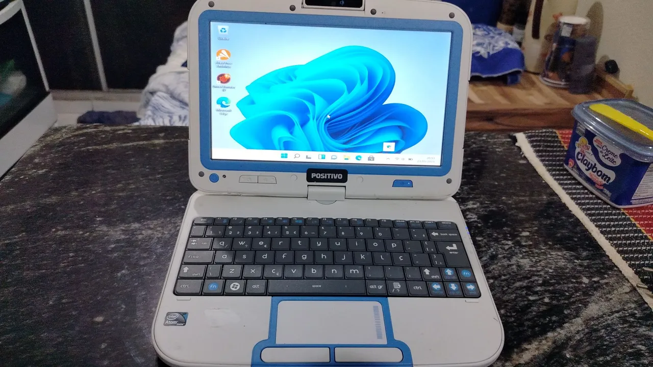 Notebook Positivo Intel Atom - Windows 11