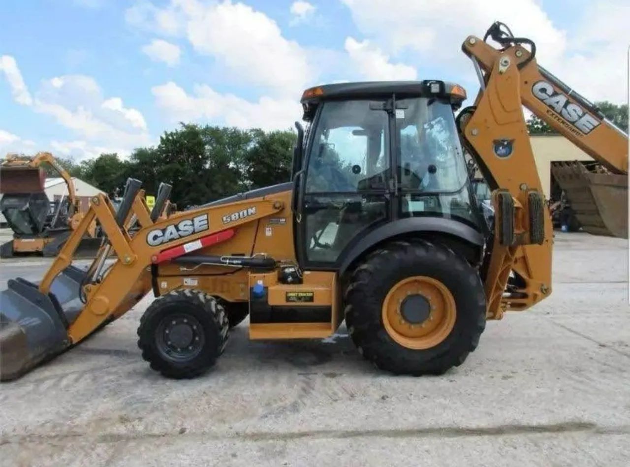 Retroescavadeira case 580n - Foto 2