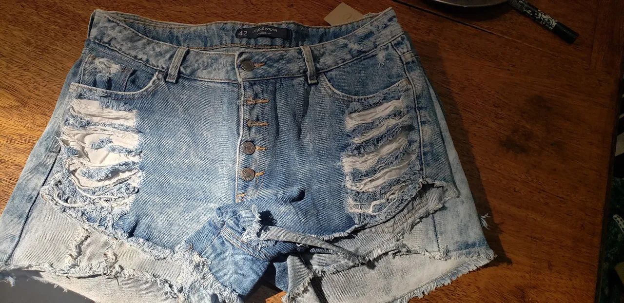 Lote Shorts Jeans Destroyed Feminino R$ 20,00