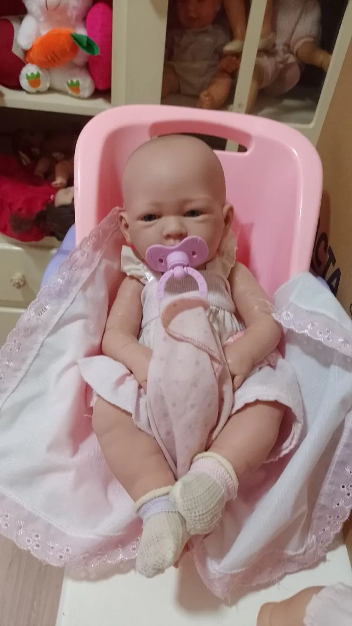 Linda Boneca Bebê Reborn