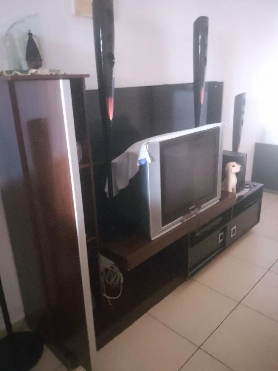 Vendo rack com painel 64276670204674120