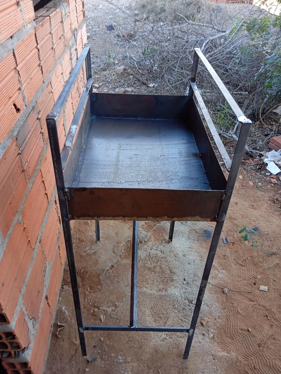 Churrasqueira de Aço - Feita Sob Medida