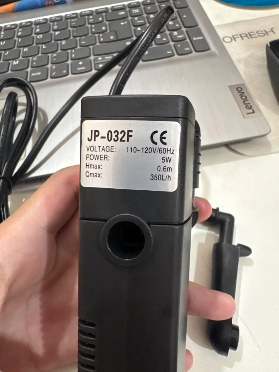 Bomba submersa com filtro para aquários  - Foto 2