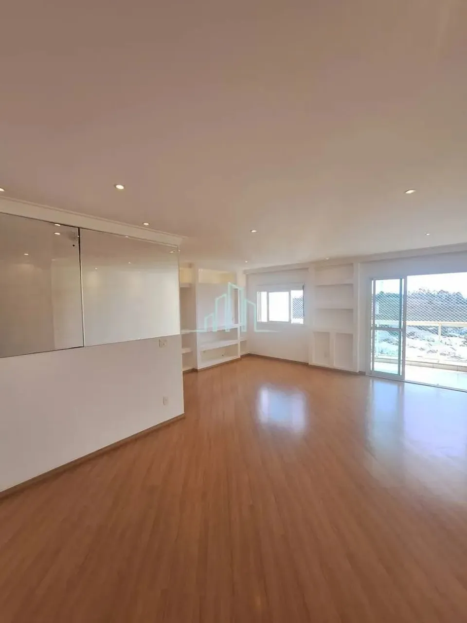 Apartamento para aluguel com 113m², 2 suítes por R$ 6.550,00 - Alphaville