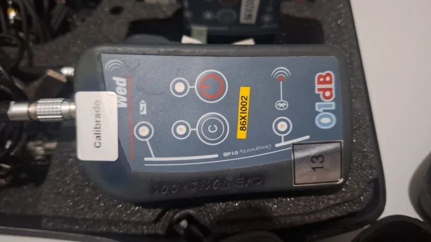 08 DOSIMETROS 01dB WED007 ,03 CALIBRADORES COMPLETOS MARCA 01DB 2 MALETAS - Foto 2