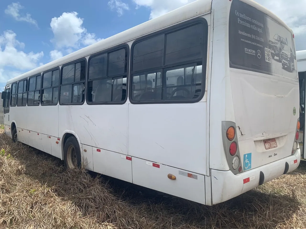Ônibus 38 passageiros com Acessibilidade ANO 2011