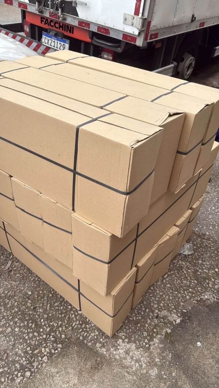 PRATELEIRAS DE AÇO 0,30X0,92X200 NOVAS C/5 BANDEJAS 