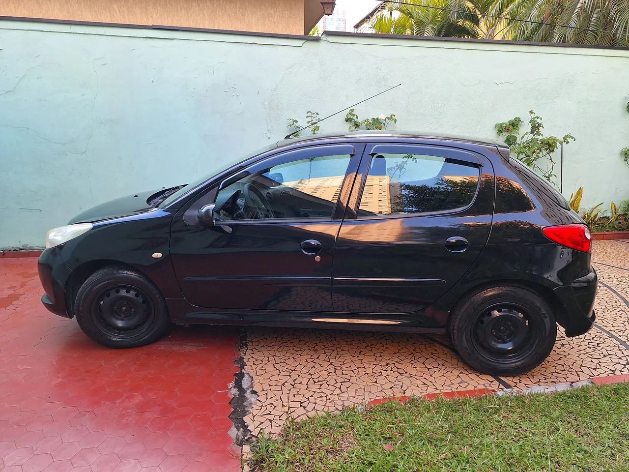 Peugeot 207  - Foto 2