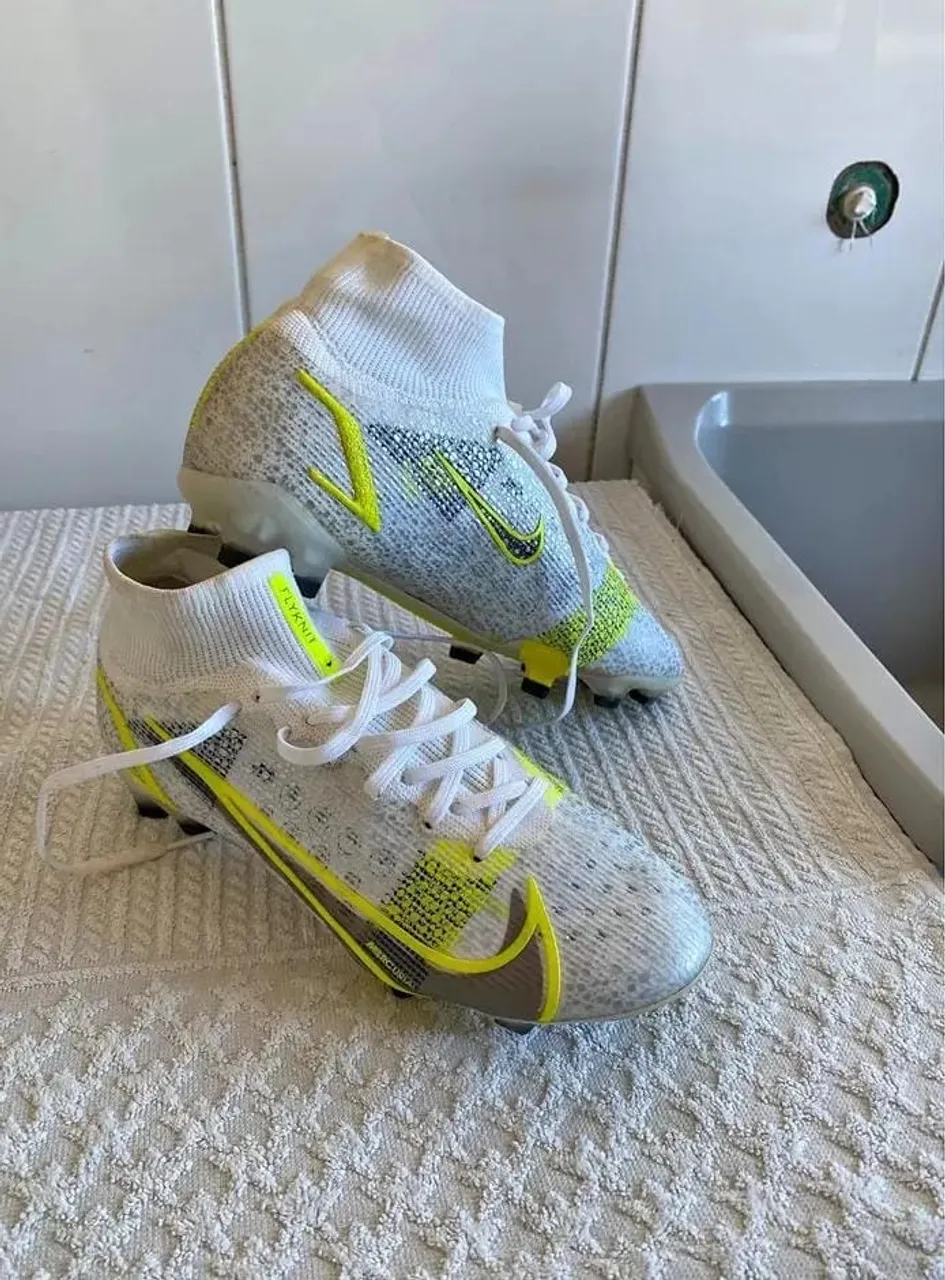 Chuteiras Nike Mercurial Superfly