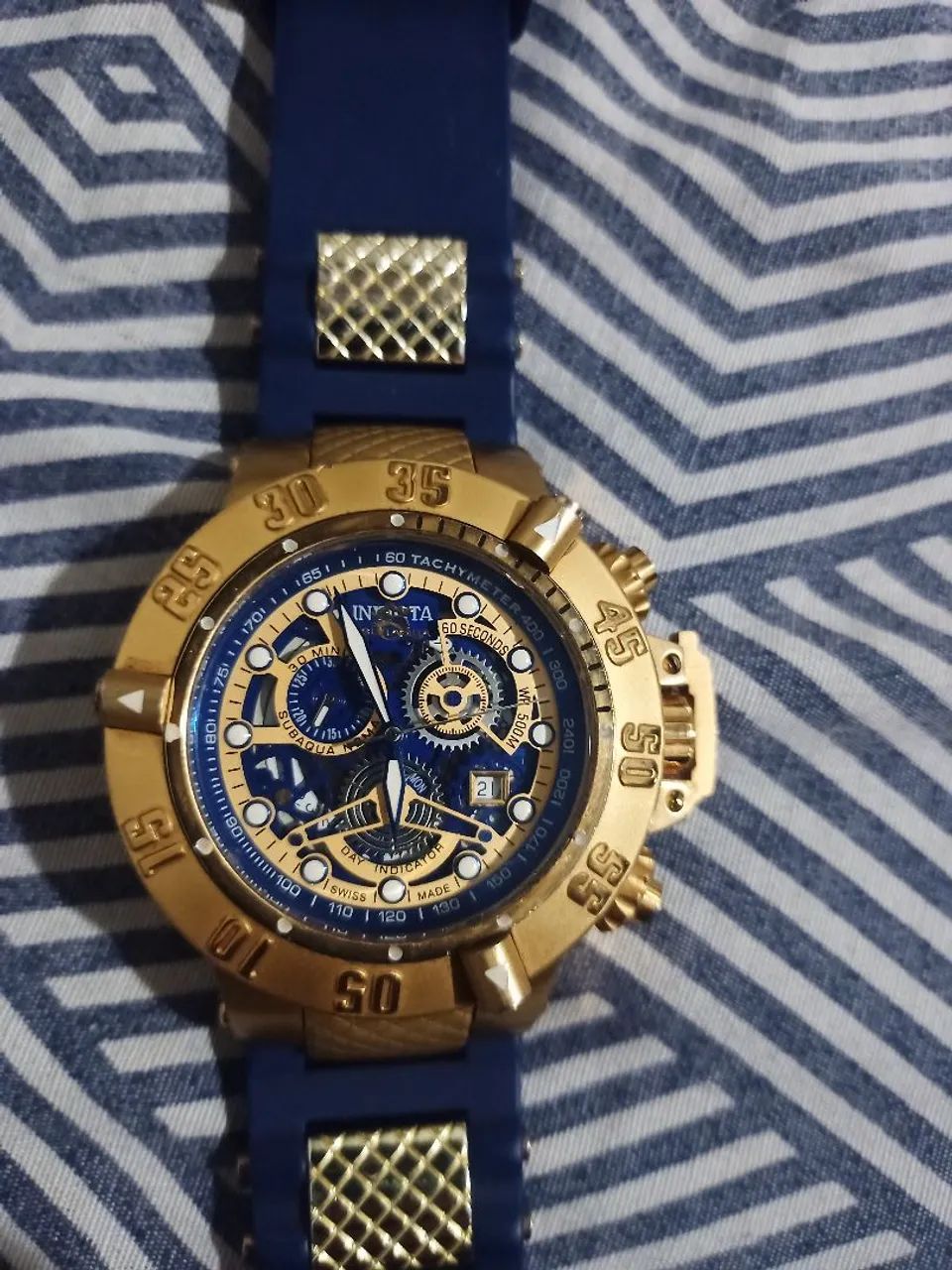 Relógio invicta