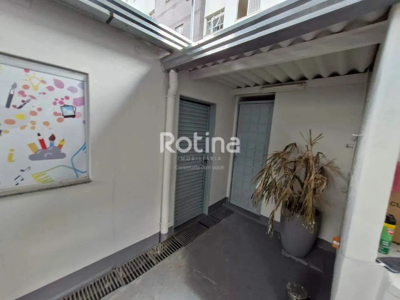 Sala para alugar, Cazeca - Uberlândia/MG - Rotina Imobiliária - Foto 2