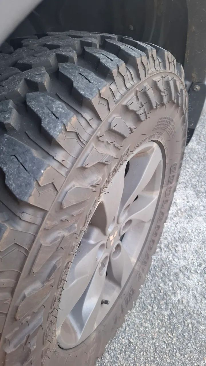 Pneu 265/70r17 - Foto 6