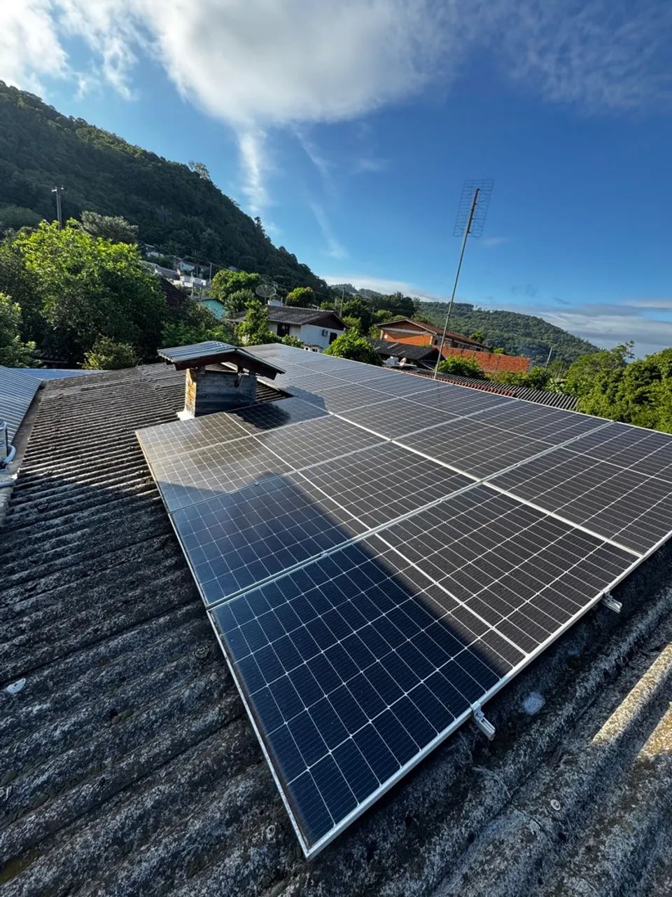 SISTEMA SOLAR FUNCIONANDO NO LOCAL - Foto 3
