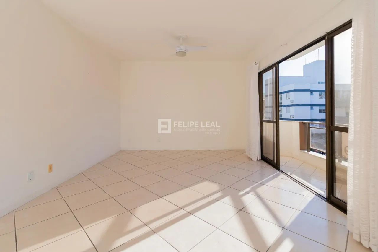 Apartamento em Abraão - Florianópolis, SC - Foto 5