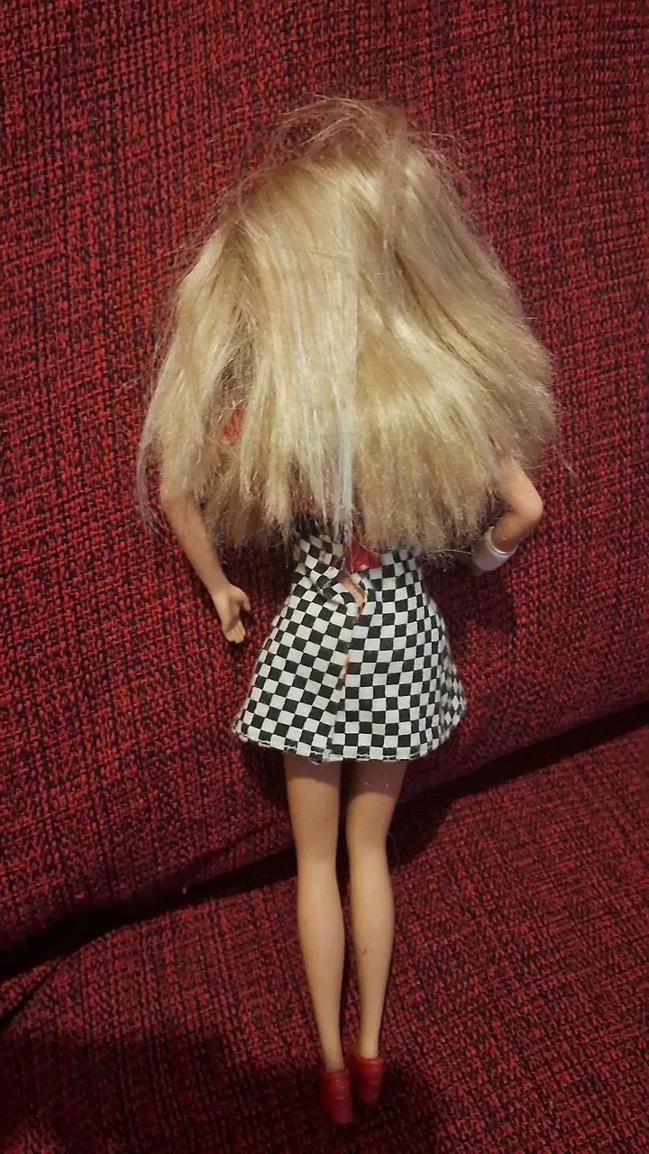 Antiga Boneca Barbie da Mattel  - Foto 2