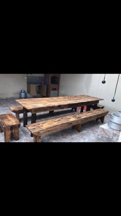 Mesa de madeira 3 Metros com 4 Bancos Para 16 Pessoas 