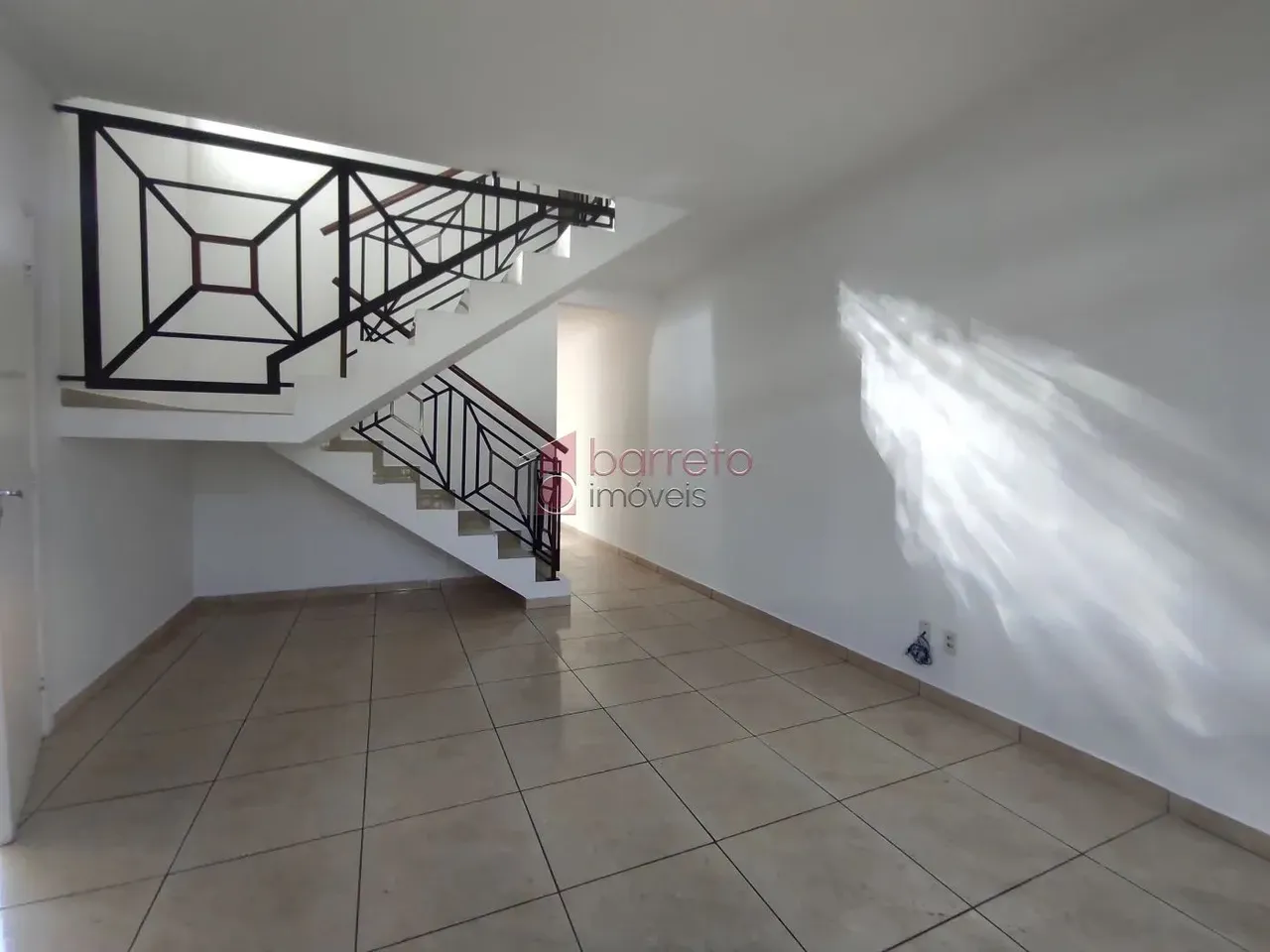 Casa Padrão em Várzea Paulista