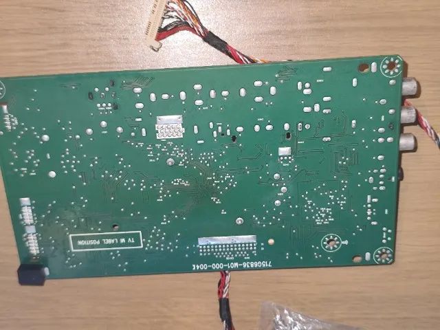 Placa Lógica Tv Philips 32 - 715g6836-m01-000-004k - Foto 5