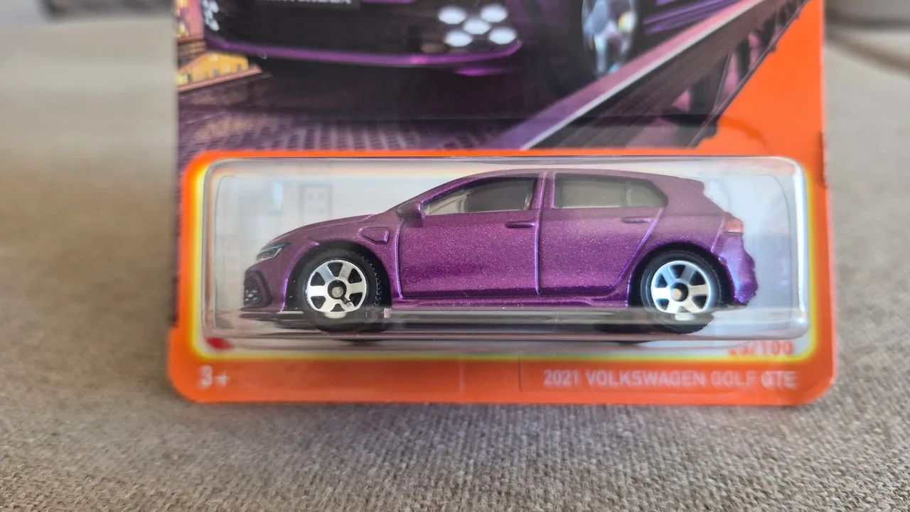 Matchbox 2021 Volkswagen Golf GTE - Foto 2