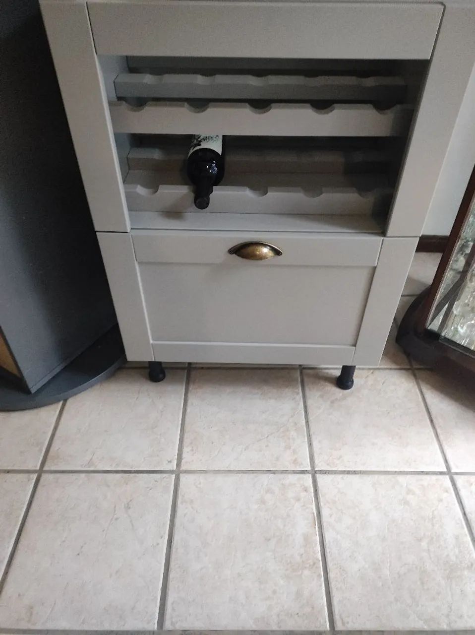Porta Garrafa c/ 1GV TOK e STOK 