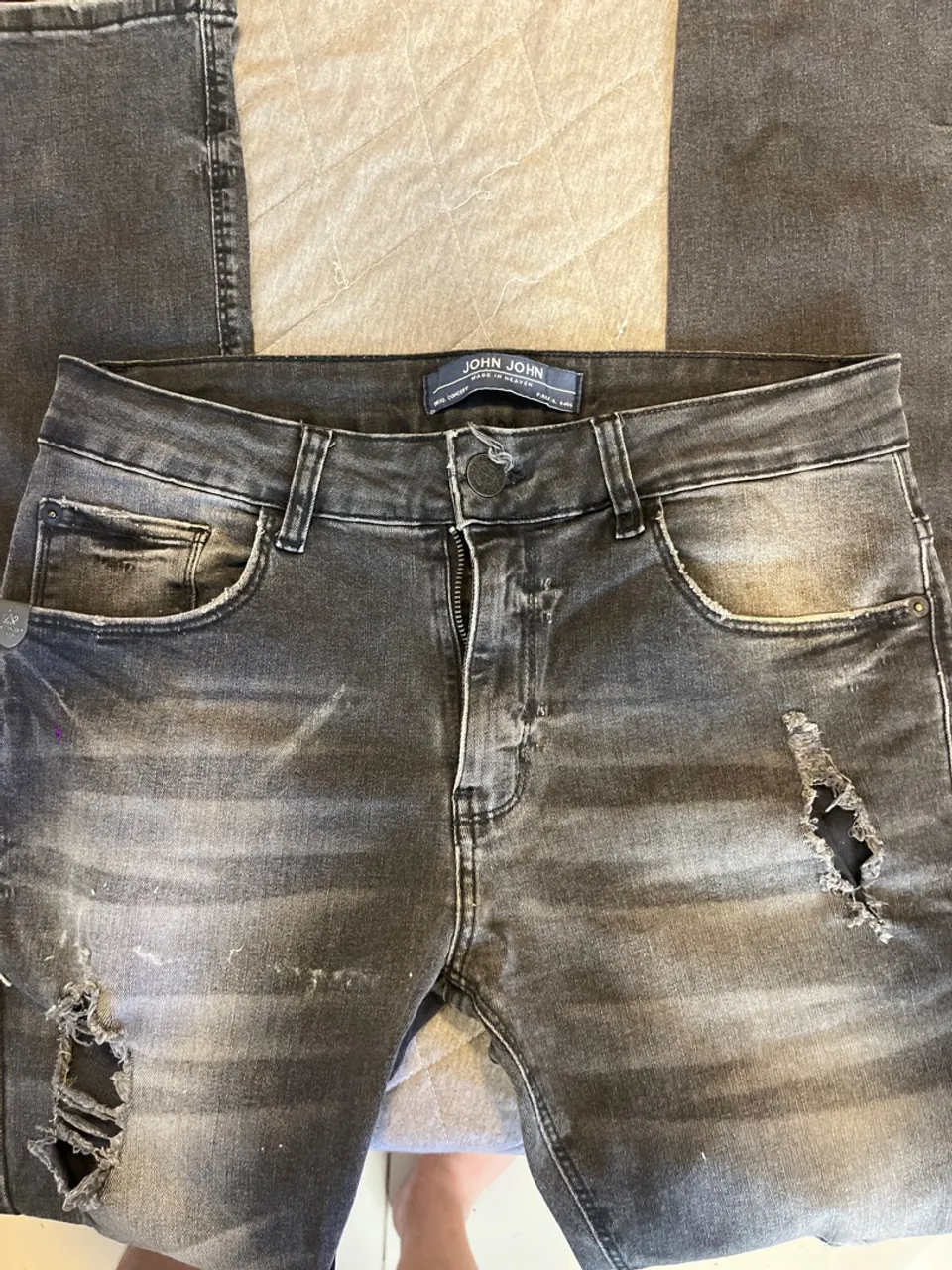 Calça Jeans John John Destroyed Cinza