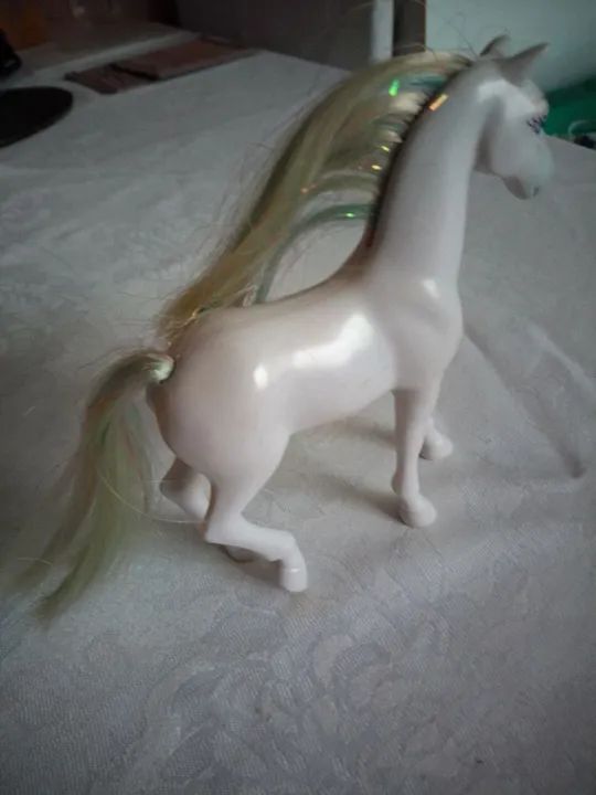 Cavalinho da Barbie crisna florescente - Foto 5