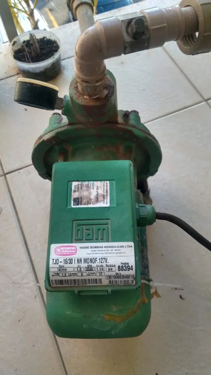 BOMBA HIDRÁULICA THEBE SUCÇÃO 127V