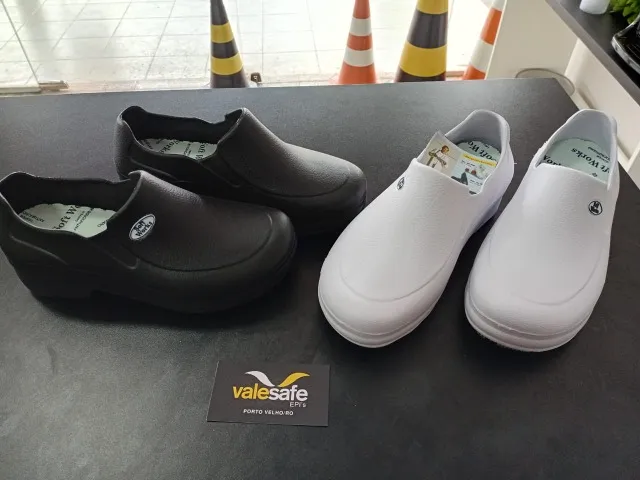 Sapato Antiderrapante Soft Works BB65