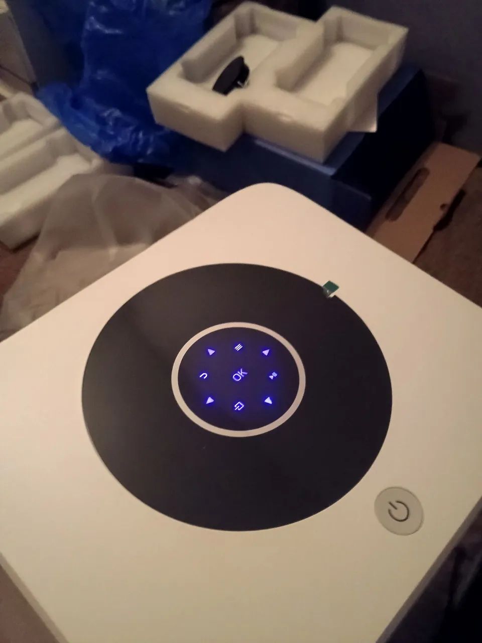 Projetor Android xylbsy novo  - Foto 6