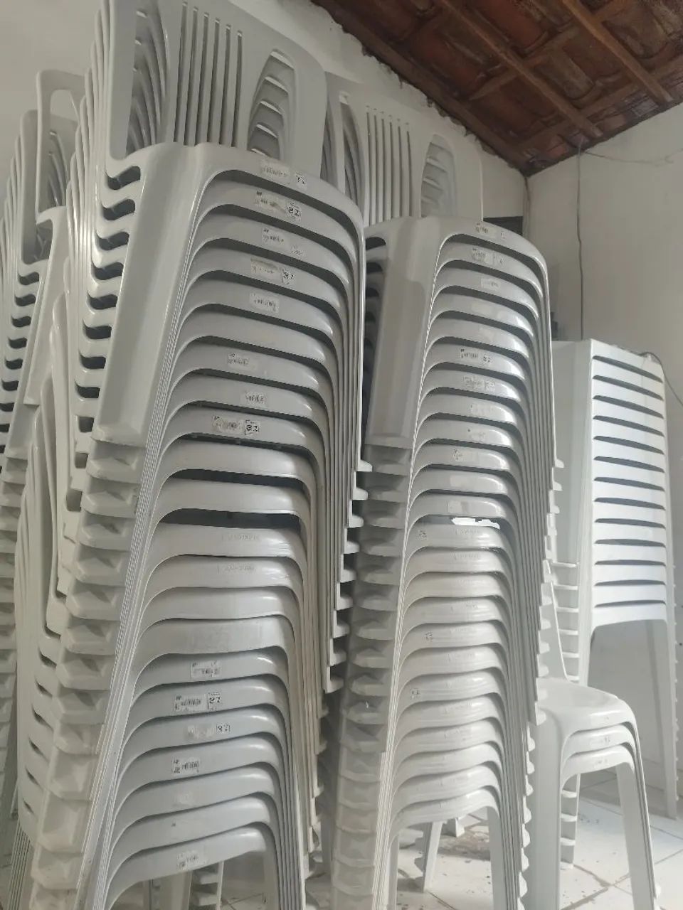 mesas e cadeiras para aluguel 