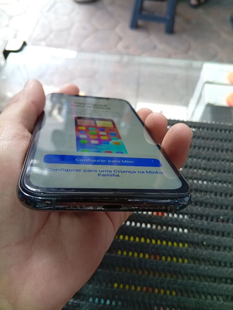 Vendo iPhone 11 pro Max excelente estado 64 GB - Foto 3