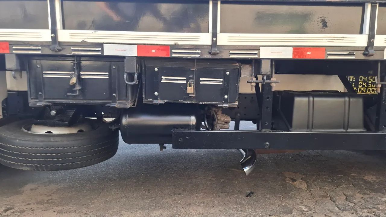 Accelo 915 - Foto 10