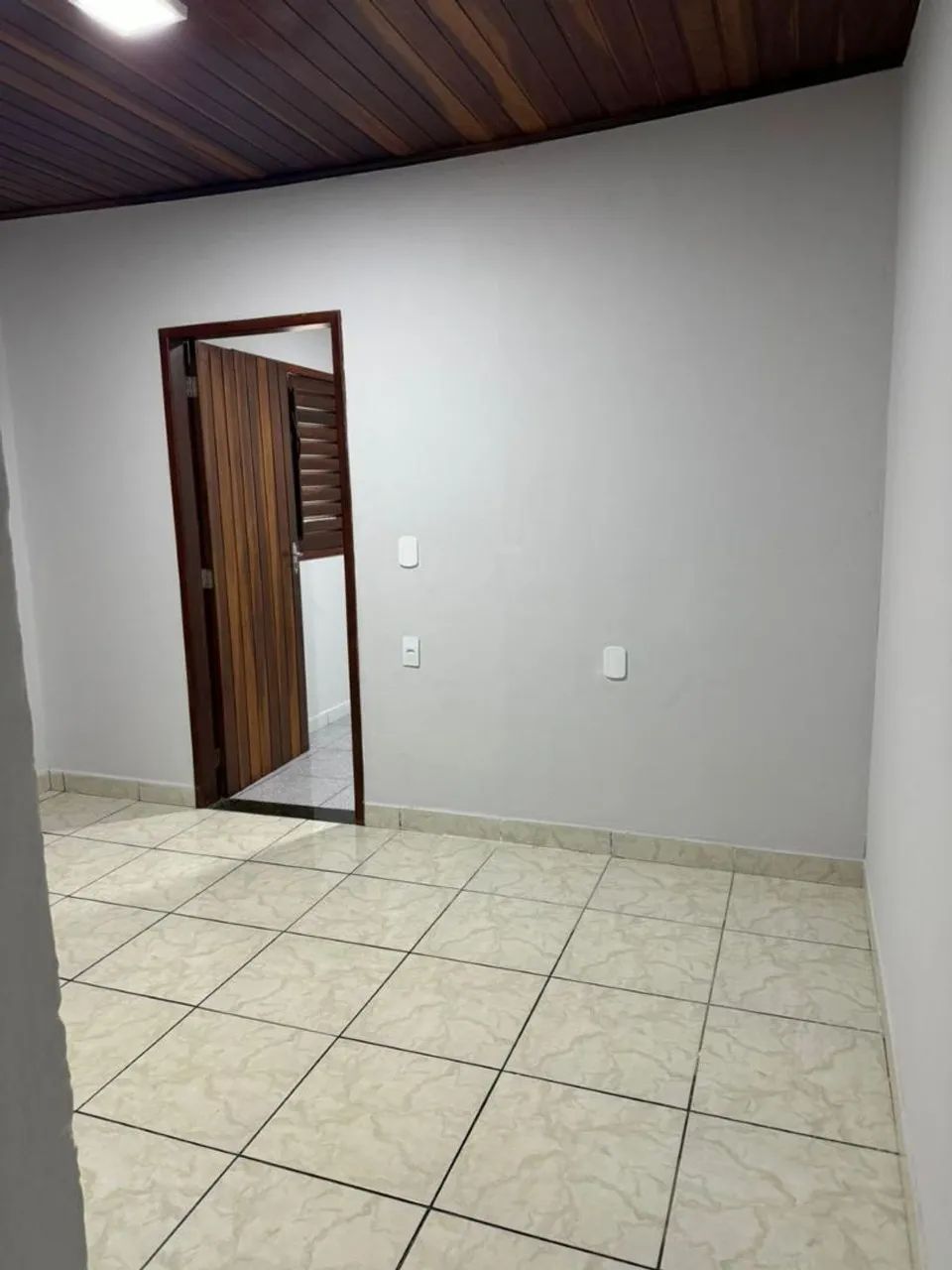 Vendo casa primeiro andar - Foto 4