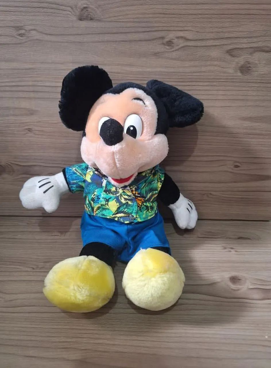 Boneco Mickey Mouse Pelúcia - Unissex