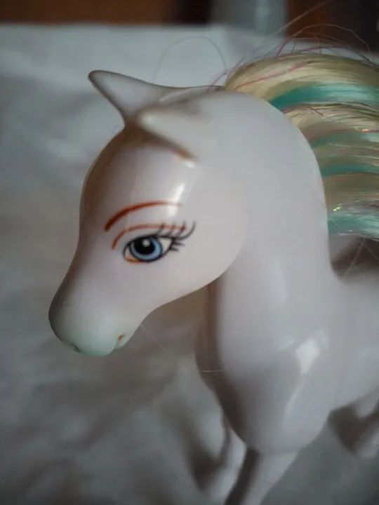 Cavalinho da Barbie crisna florescente - Foto 3