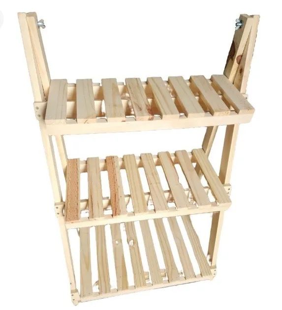 Floreira dobrável formato pirâmide