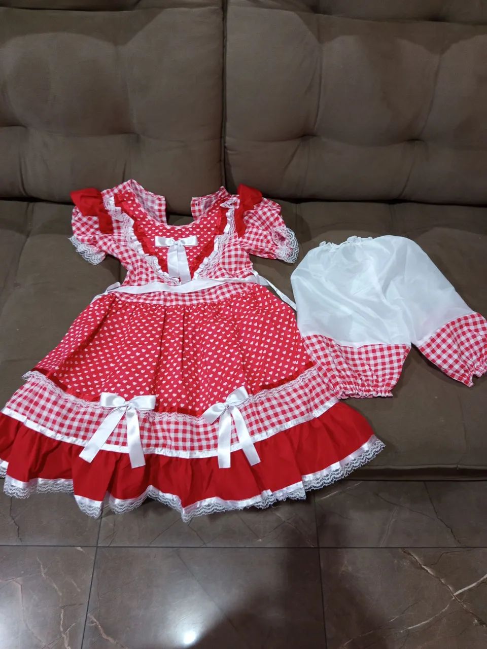 Vestido Festa Junina Infantil Vermelho e Branco Roupas