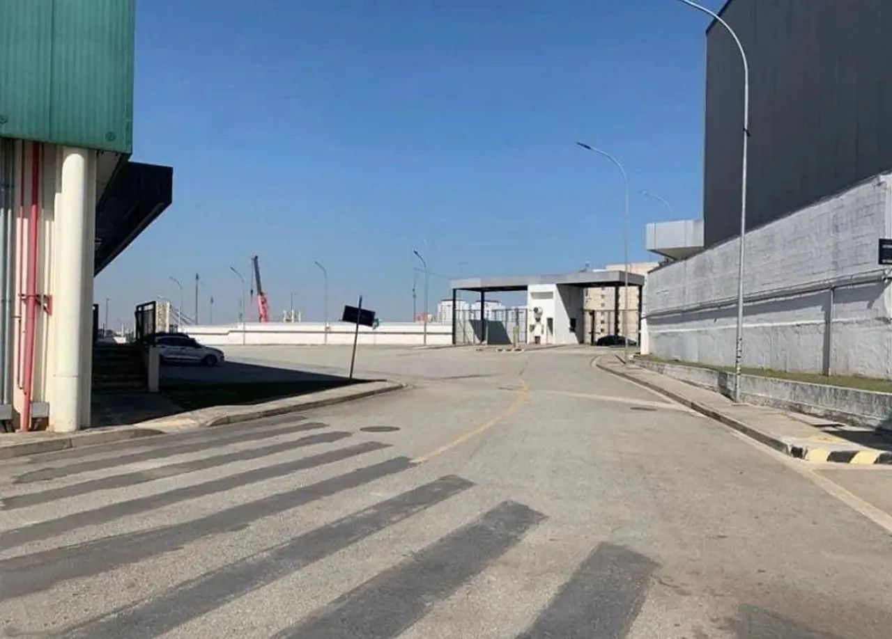 Galpão para alugar em Barueri, Jardim dos Camargos, com 33897 m² - Foto 10