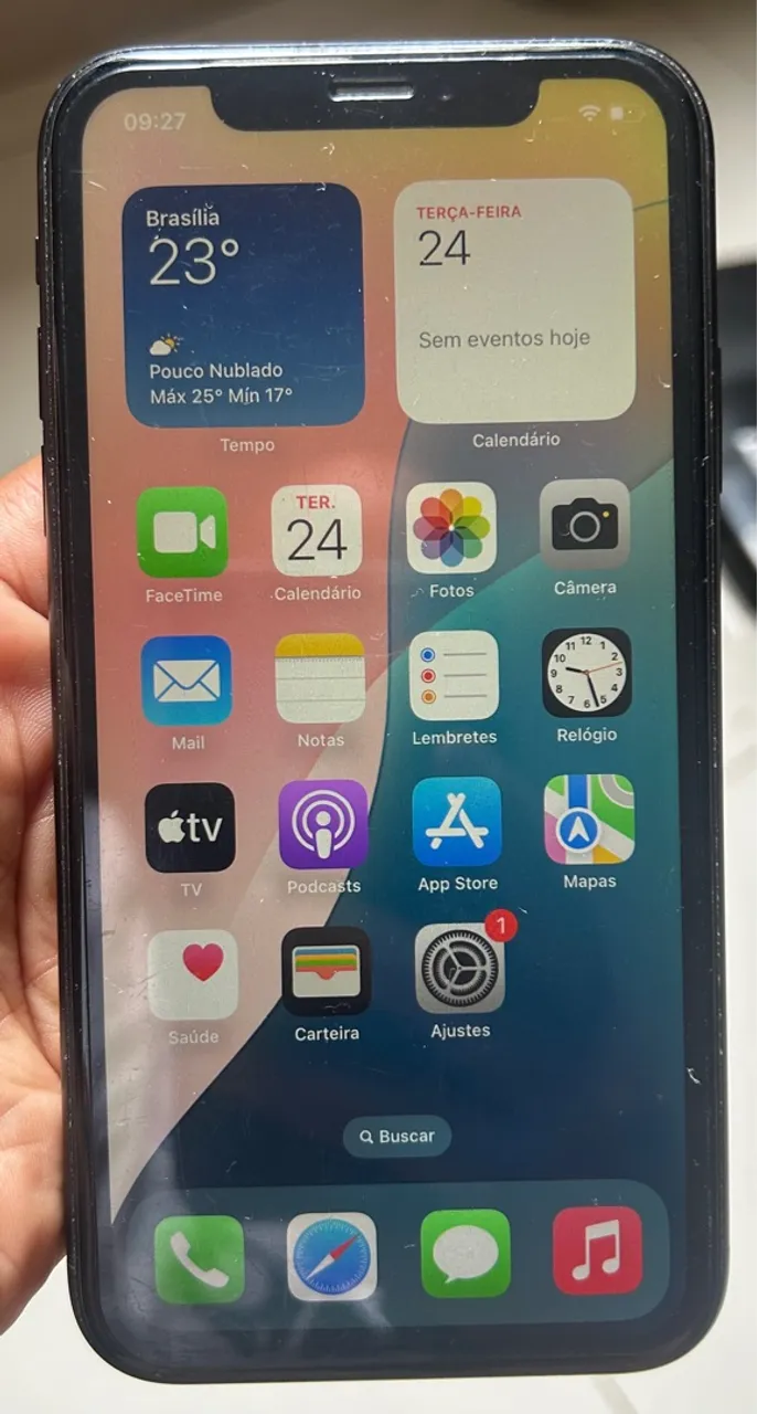 iPhone XR todo bom