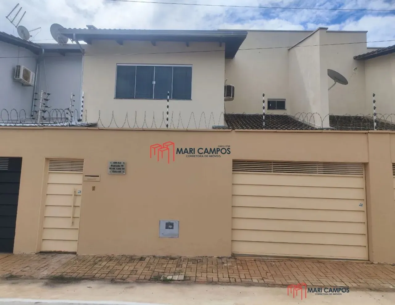 Casa Sobrado 3 quartos Sendo 1 Suíte, 215m² na 409 Sul (ARSO 44) Palmas - TO