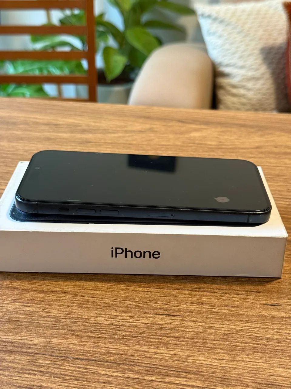 iPhone 15 Pro Max Azul Perfeito Estado 256gb - Foto 2