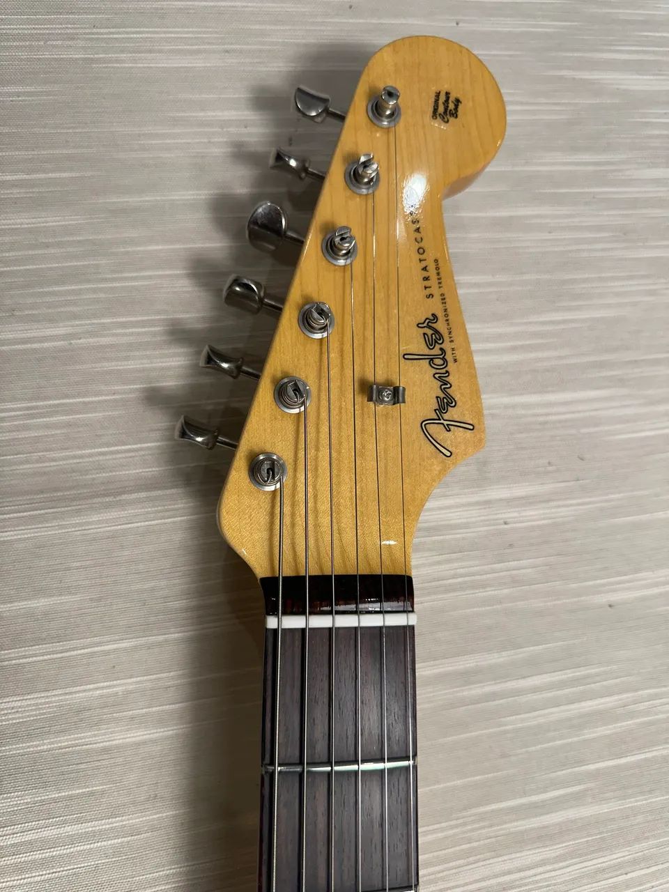 Fender Custom Shop Stratocaster modelo 1960 - Foto 2