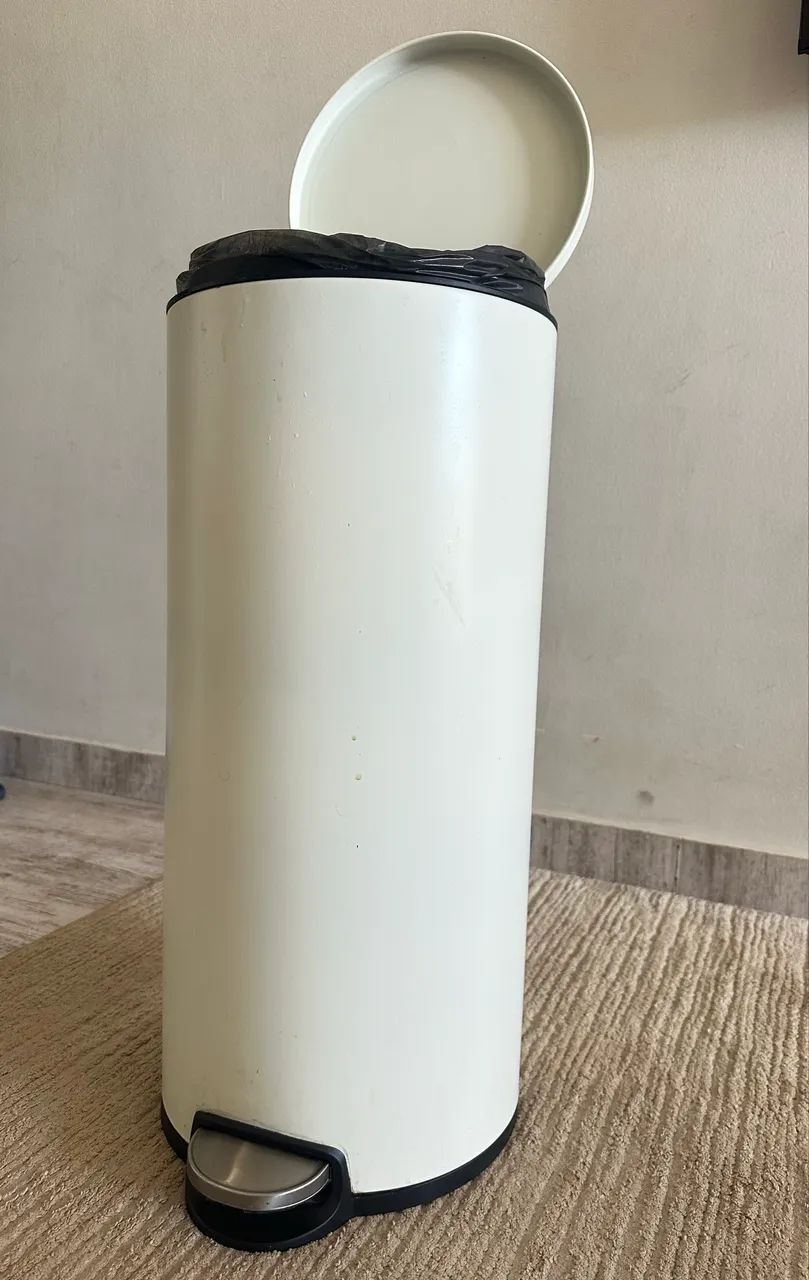 Lixeira 30L PEDAL DE AÇO INOX 