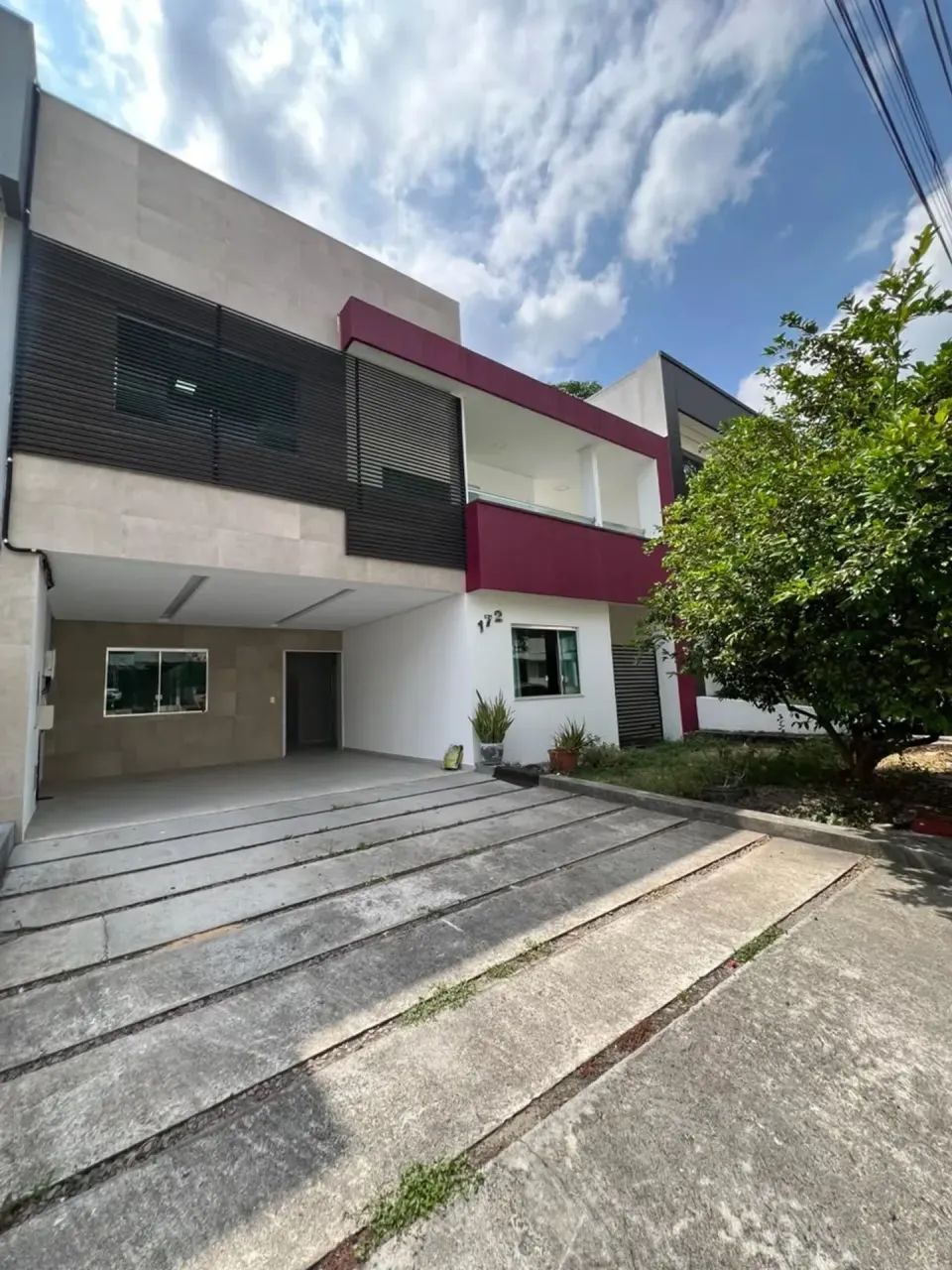 Linda Casa Duplex No Forest Hiill